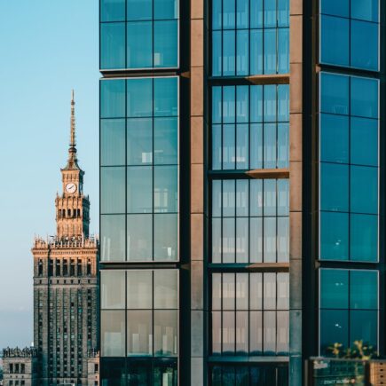 Ubezpieczenie kredytu kupieckiego w Warszawie – bezpieczne finansowanie dla przedsiębiorstw